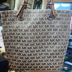 Michael Kors Tote